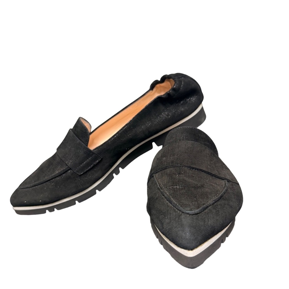 AGL Loafers Women 39.5 N538078 Black Textured Pointed Toe Lug Sole EUC